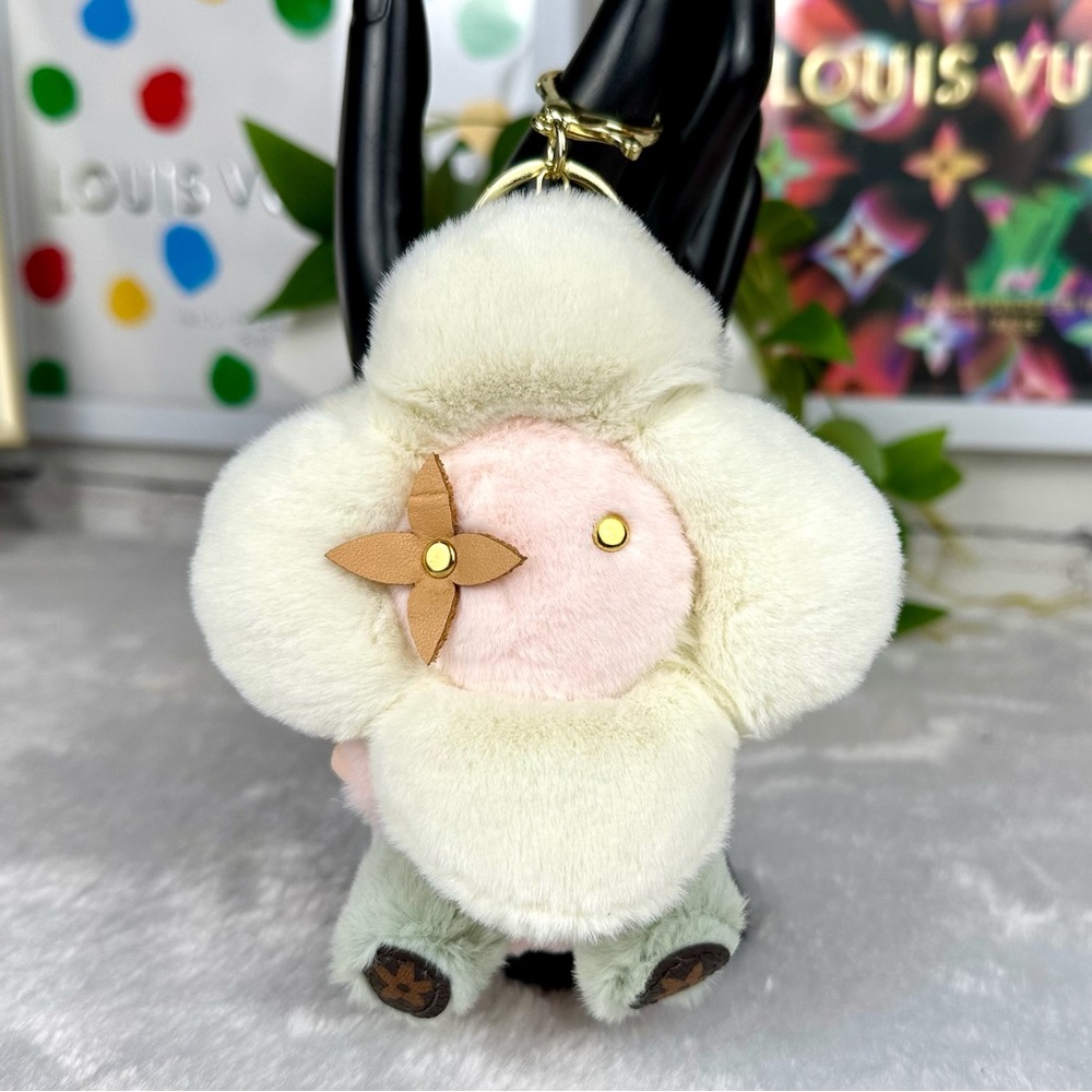 Vivienne Mascot Character Keychain bag charm
